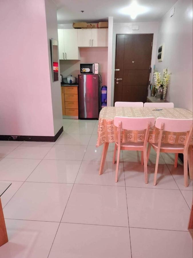 Cubao Manhattanheights Unit 7Ef Tower B, 1Br มะนิลา ภายนอก รูปภาพ